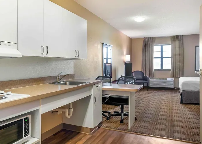 Extended Stay America Suites - Toledo - Holland